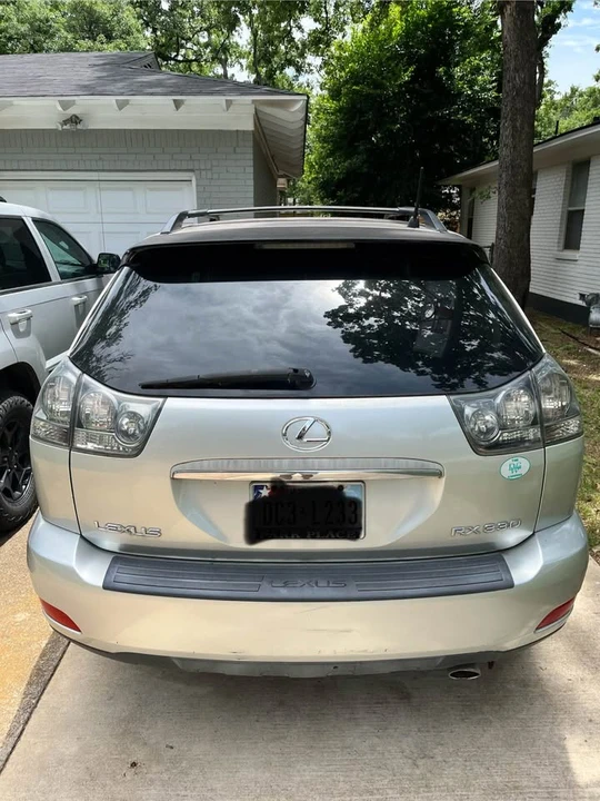 2004 Lexus RX 2nd Gen - Image 8 of 9
