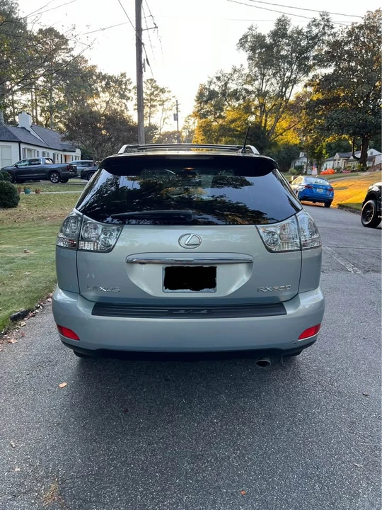 2004 Lexus RX 2nd Gen - Image 5 of 16