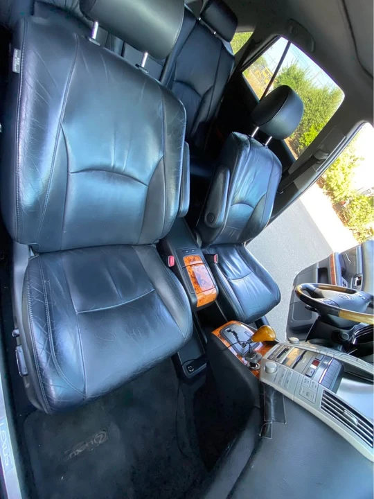 2004 Lexus RX 2nd Gen - Image 8 of 11
