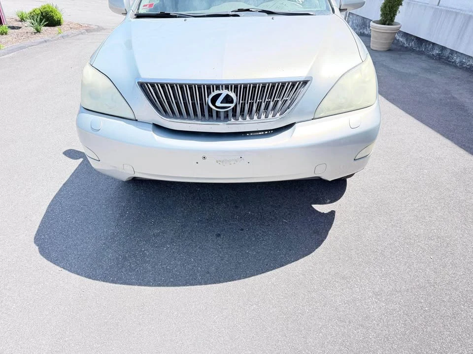 2004 Lexus RX 2nd Gen - Image 5 of 13