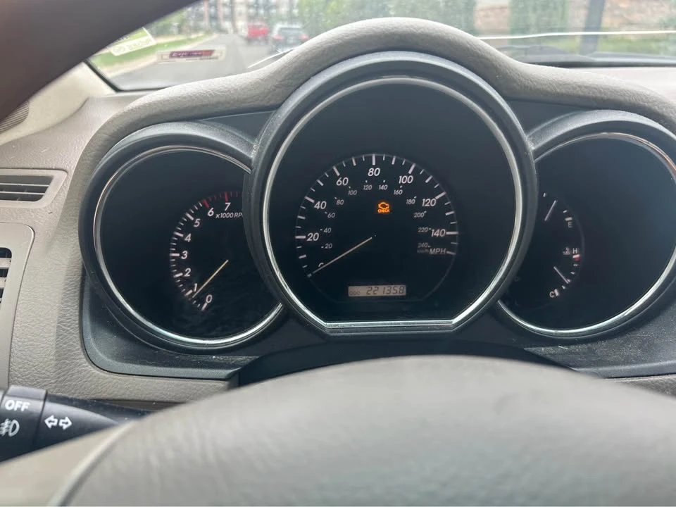 2004 Lexus RX 2nd Gen - Image 8 of 8