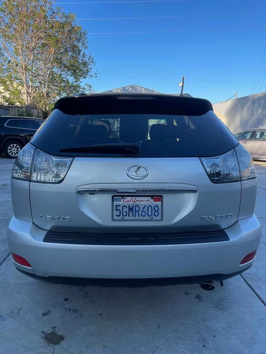 2004 Lexus RX 2nd Gen - Image 4 of 18