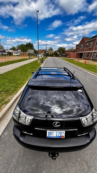 2004 Lexus RX 2nd Gen - Image 3 of 10