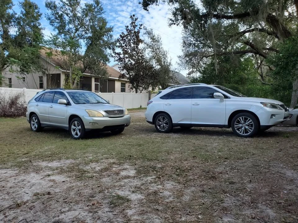 2004 Lexus RX 2nd Gen - Image 10 of 16