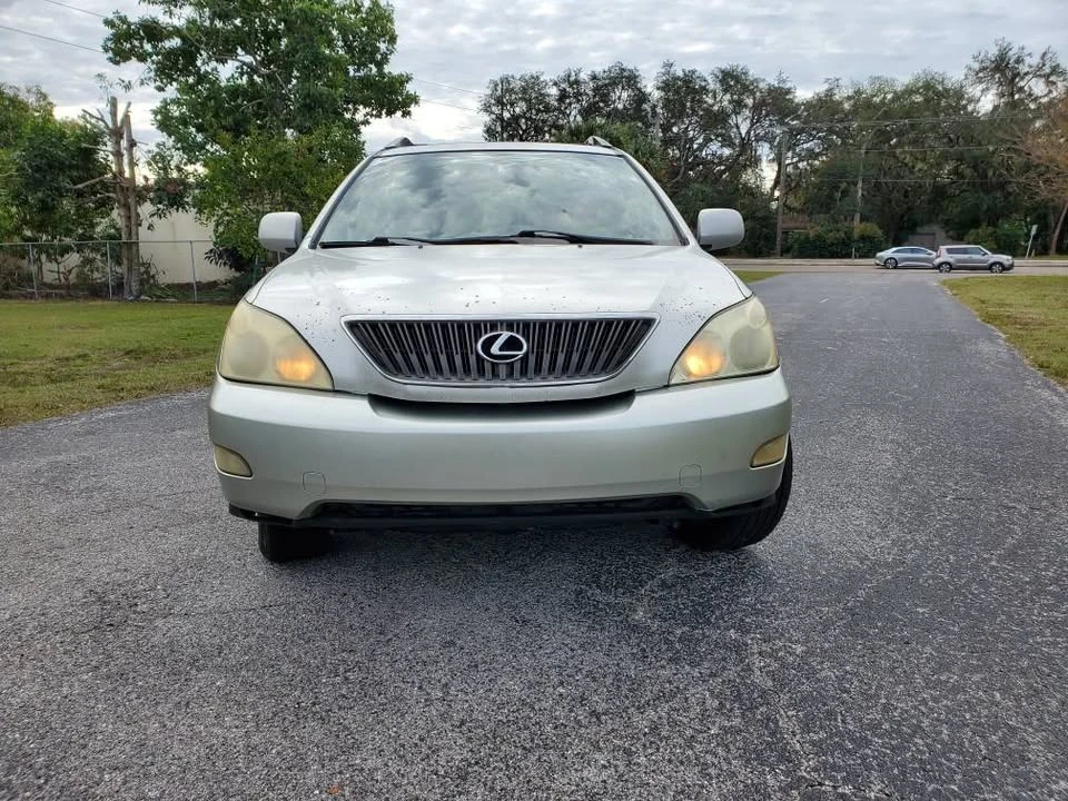 2004 Lexus RX 2nd Gen - Image 5 of 16