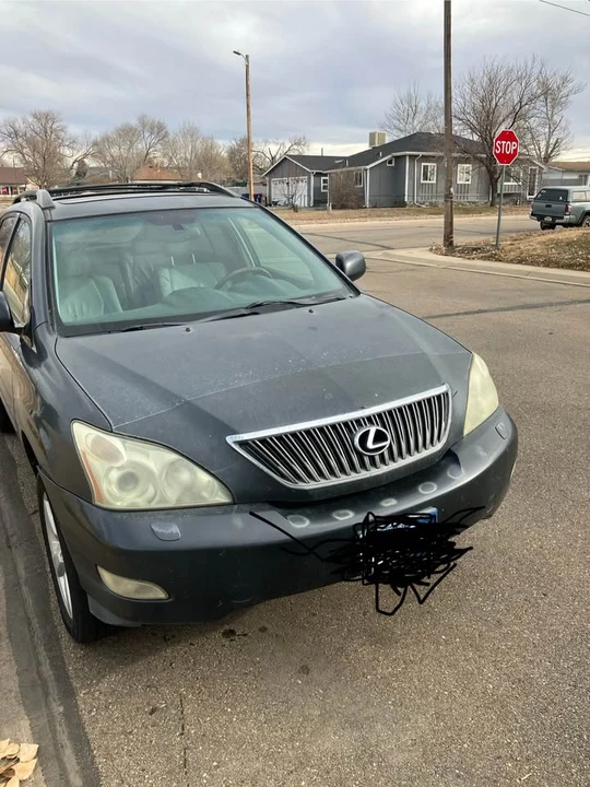 2004 Lexus RX 2nd Gen - Image 2 of 2
