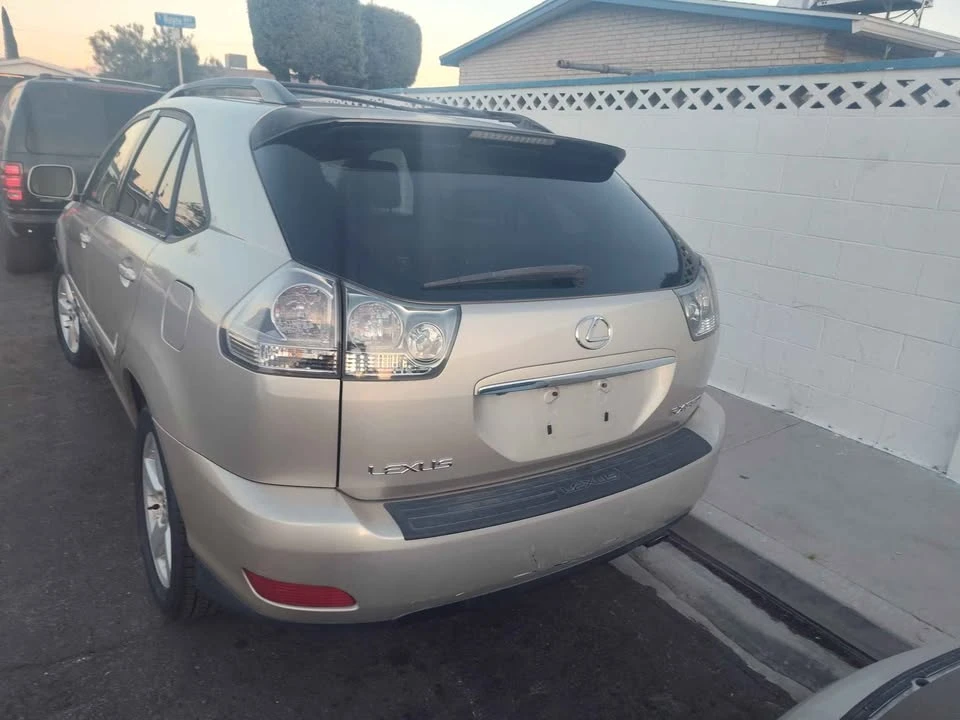 2004 Lexus RX 2nd Gen - Image 7 of 7