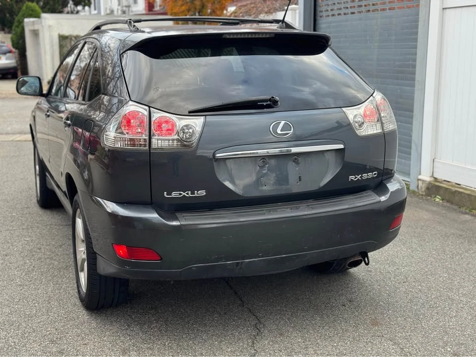 2004 Lexus RX 2nd Gen - Image 3 of 15