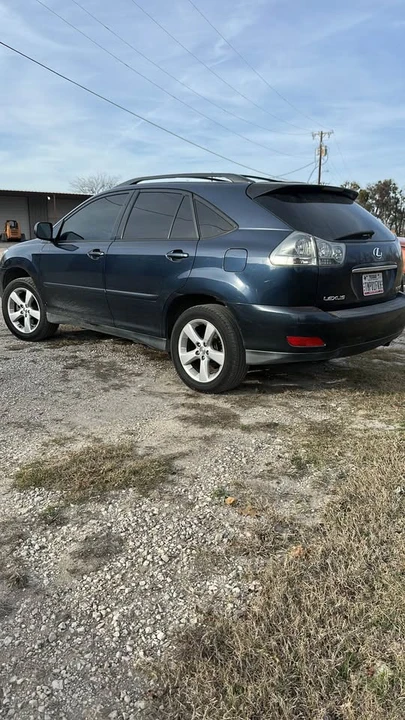 2004 Lexus RX 2nd Gen - Image 4 of 6