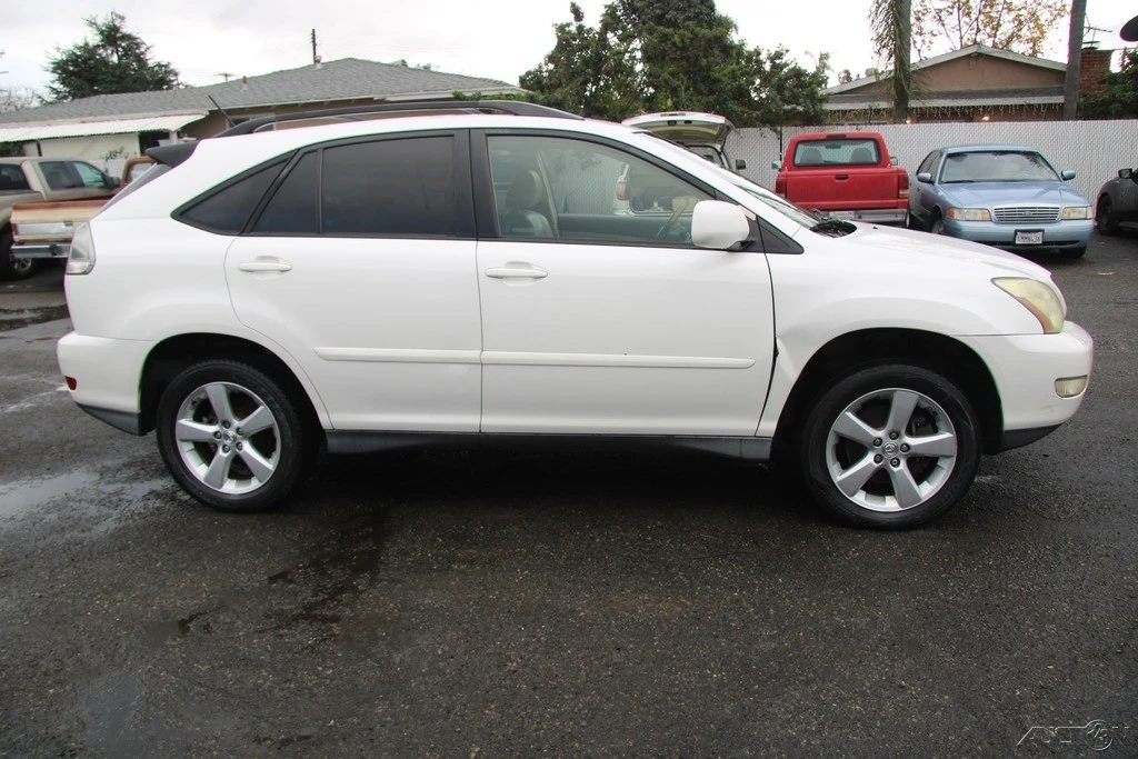 2004 Lexus RX 2nd Gen - Image 6 of 21