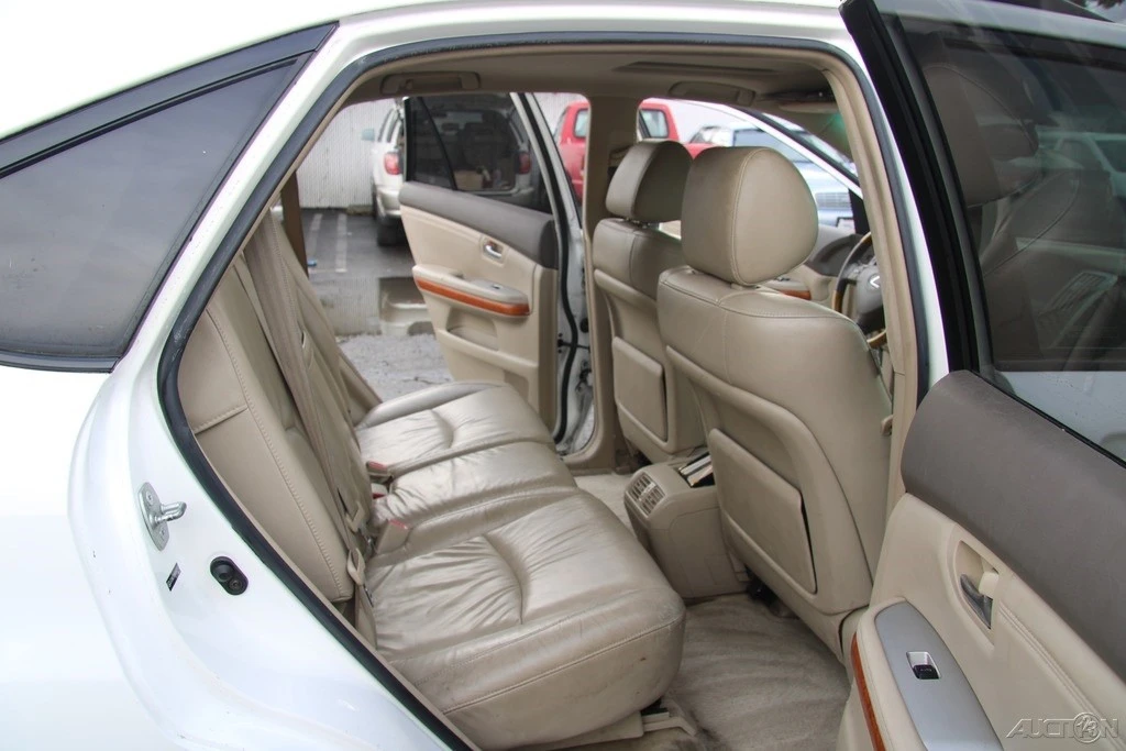 2004 Lexus RX 2nd Gen - Image 21 of 21