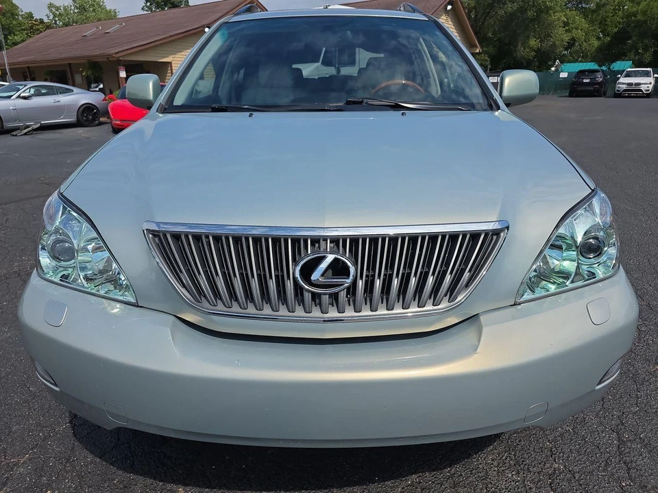 2004 Lexus RX 2nd Gen - Image 12 of 29