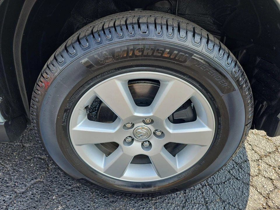 2004 Lexus RX 2nd Gen - Image 16 of 29