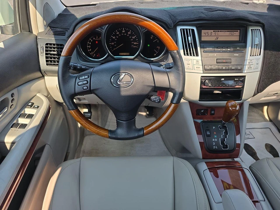 2004 Lexus RX 2nd Gen - Image 6 of 29