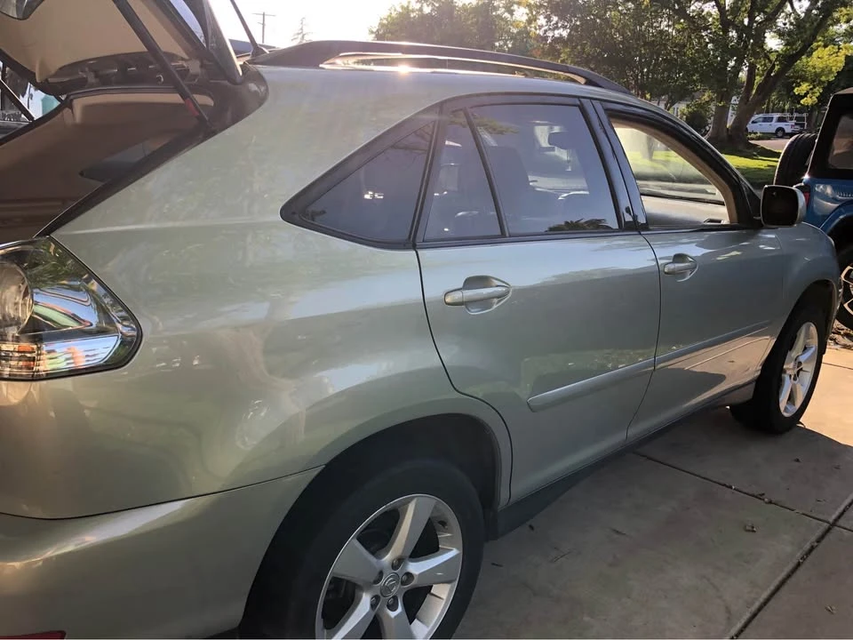 2004 Lexus RX 2nd Gen - Image 3 of 20