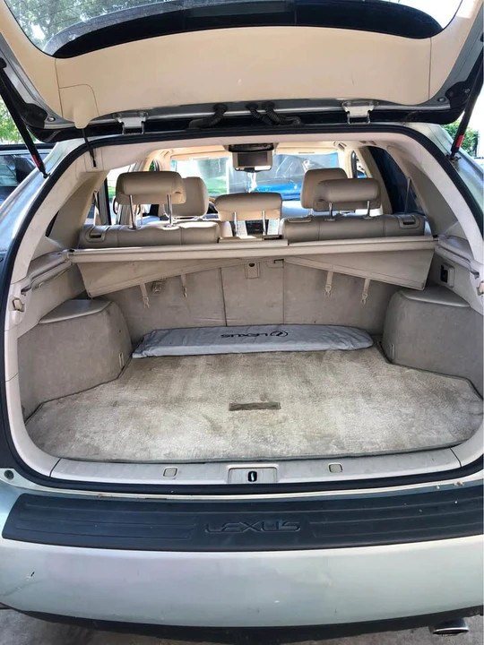 2004 Lexus RX 2nd Gen - Image 18 of 20