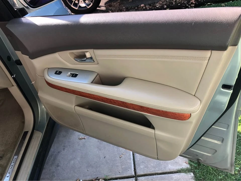 2004 Lexus RX 2nd Gen - Image 19 of 20