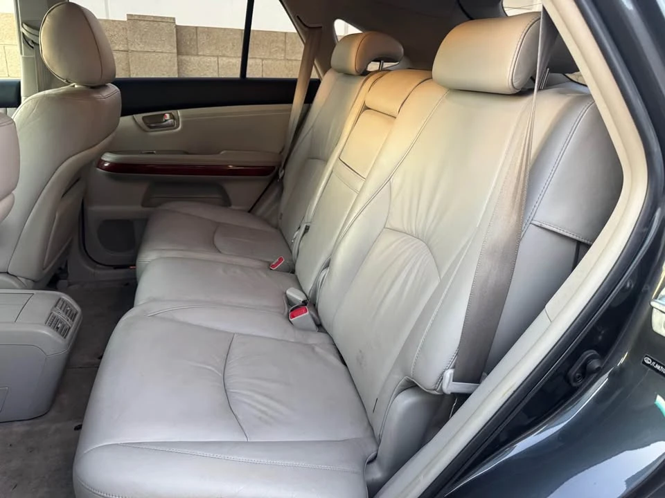 2004 Lexus RX 2nd Gen - Image 15 of 17