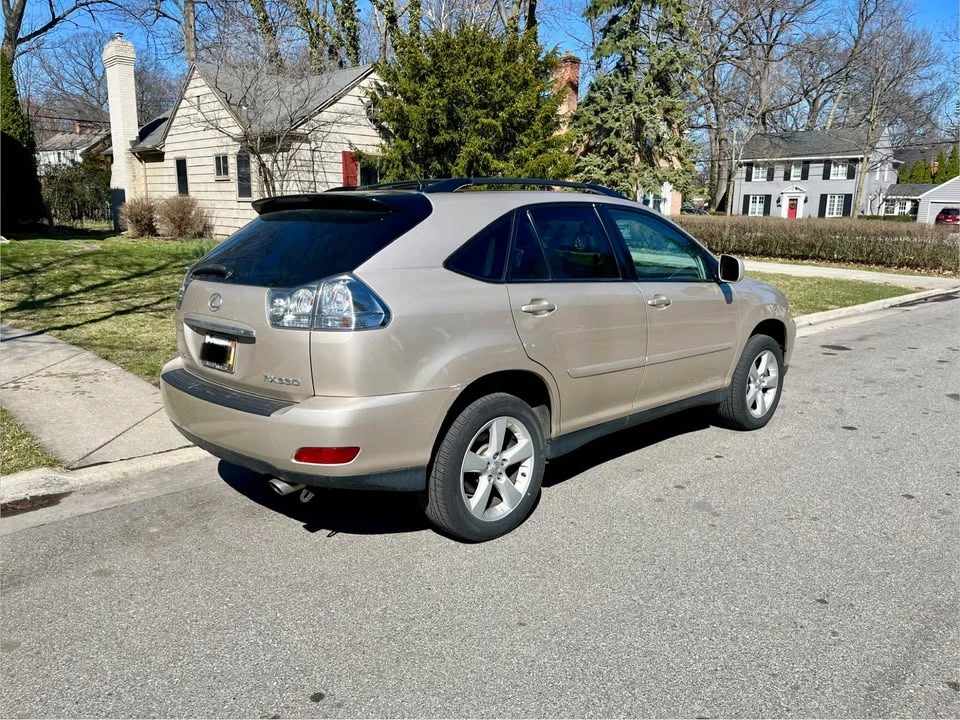 2004 Lexus RX 2nd Gen - Image 3 of 19