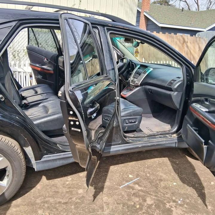 2004 Lexus RX 2nd Gen - Image 3 of 10