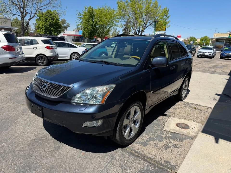 2004 Lexus RX 2nd Gen - Image 4 of 16