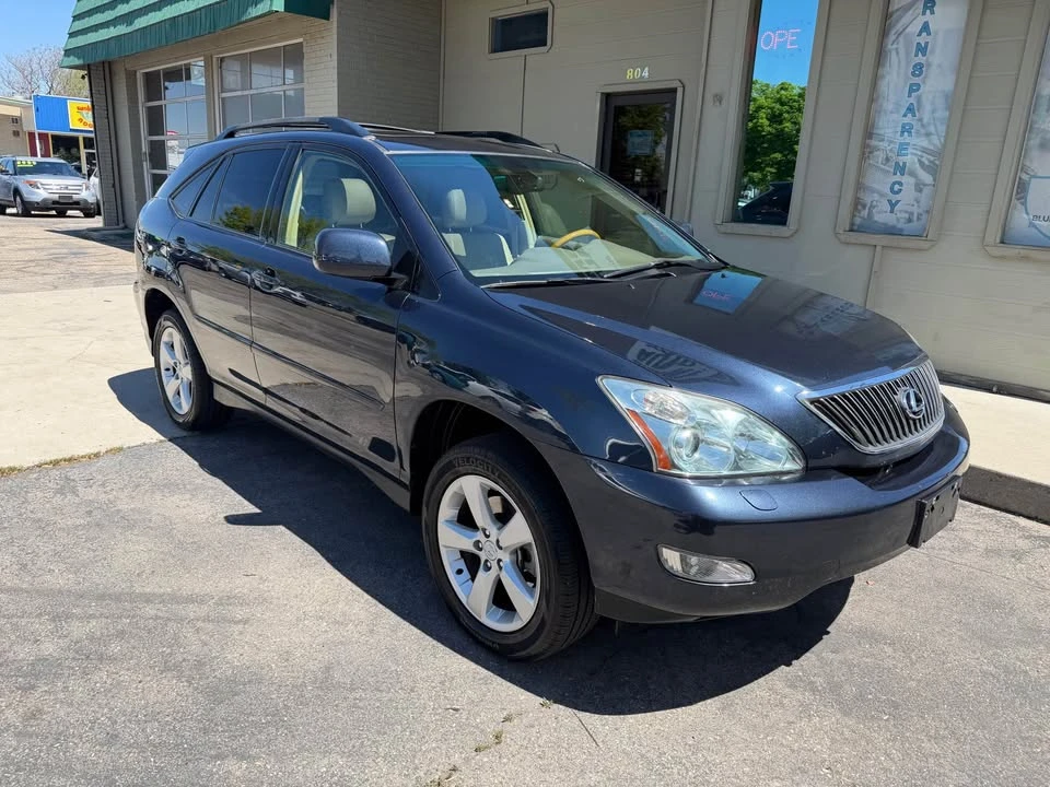 2004 Lexus RX 2nd Gen - Image 2 of 16