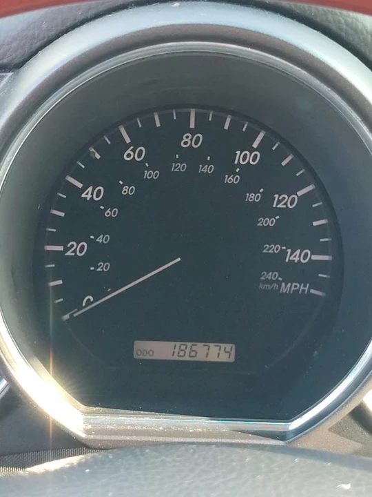2004 Lexus RX 2nd Gen - Image 12 of 12
