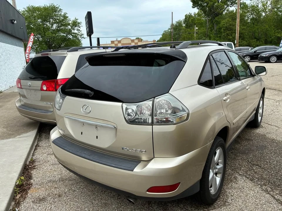 2004 Lexus RX 2nd Gen - Image 4 of 9