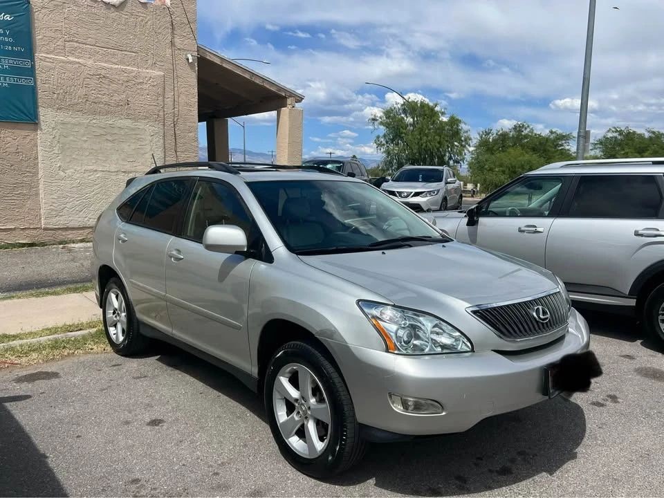 2004 Lexus RX 2nd Gen - Image 2 of 12