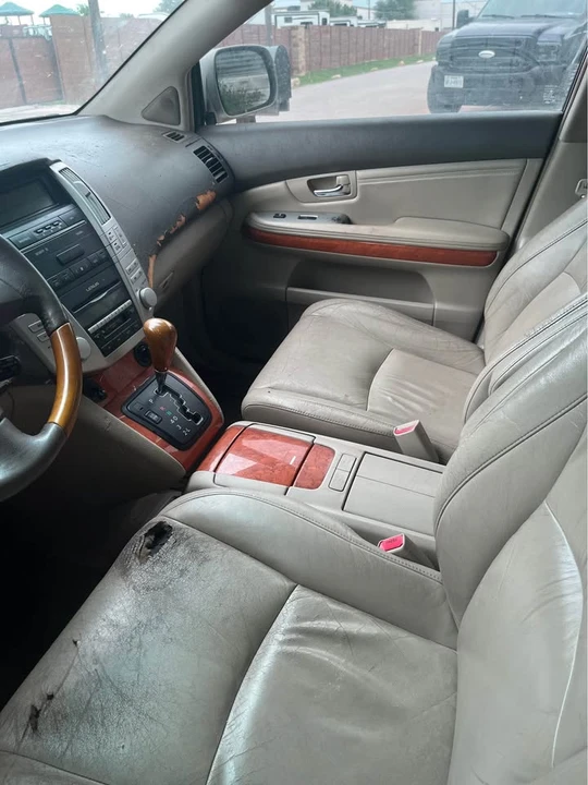 2004 Lexus RX 2nd Gen - Image 6 of 6