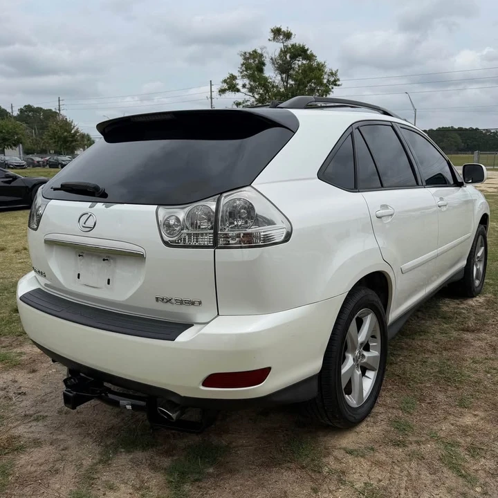 2004 Lexus RX 2nd Gen - Image 3 of 21