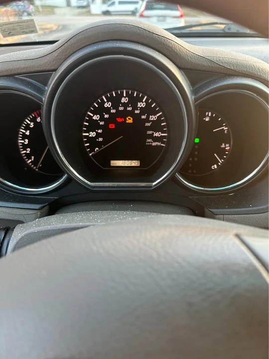 2004 Lexus RX 2nd Gen - Image 3 of 7