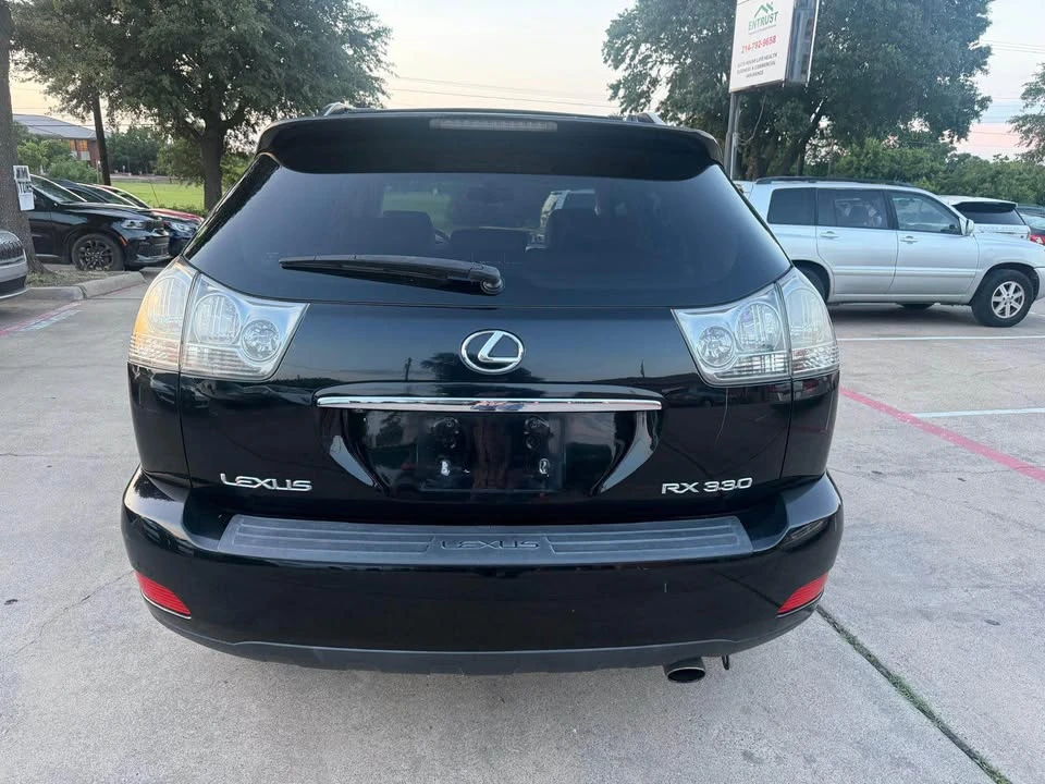 2004 Lexus RX 2nd Gen - Image 2 of 11