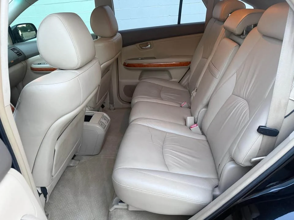 2004 Lexus RX 2nd Gen - Image 10 of 11
