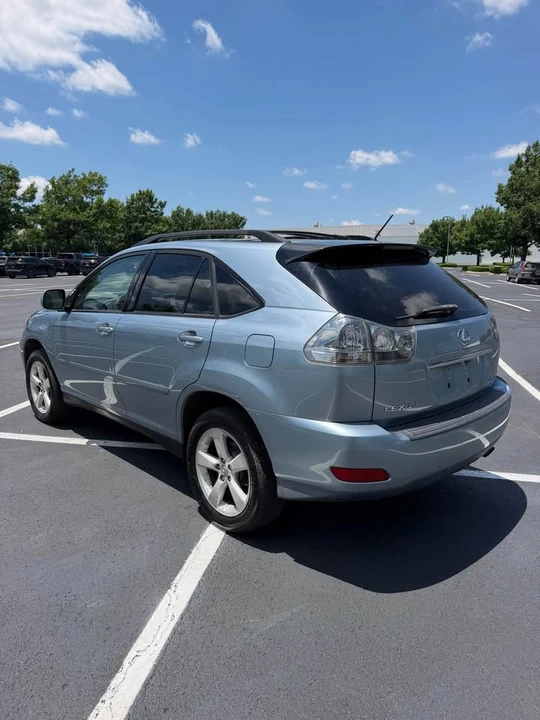 2004 Lexus RX 2nd Gen - Image 4 of 12