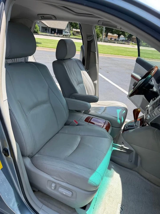 2004 Lexus RX 2nd Gen - Image 6 of 12