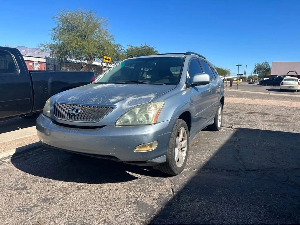2004 Lexus RX 2nd Gen - Image 2 of 4