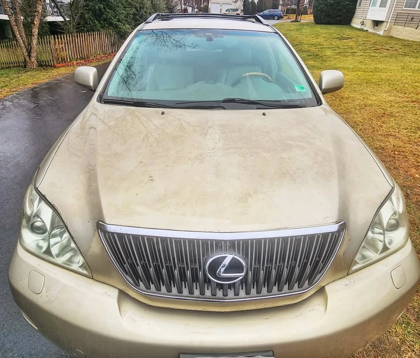 2004 Lexus RX 2nd Gen - Image 3 of 4