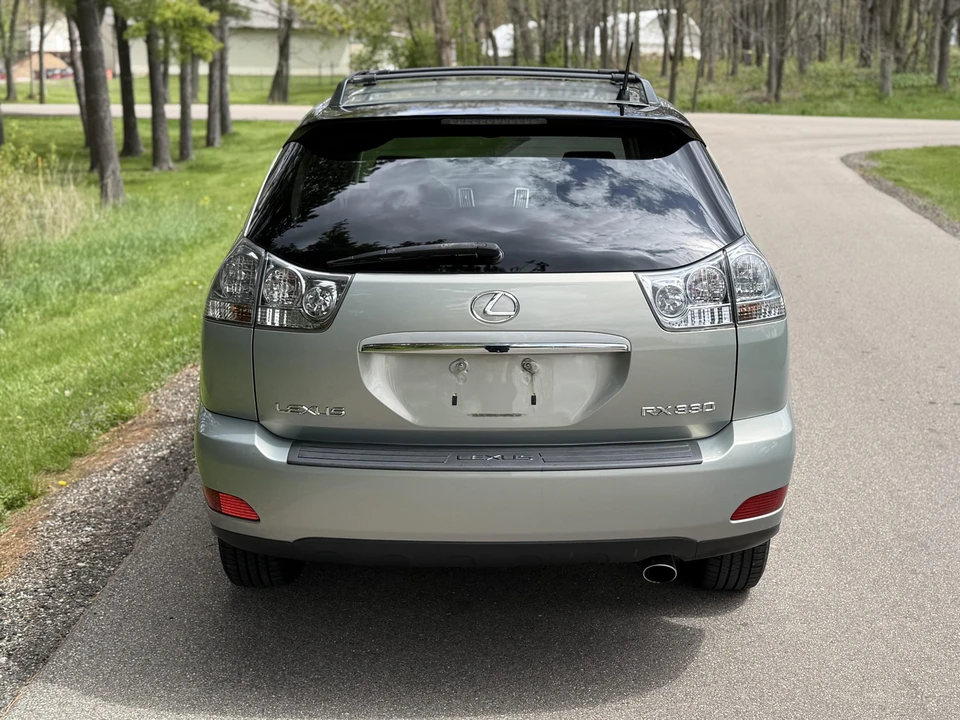 2004 Lexus RX 2nd Gen - Image 15 of 31