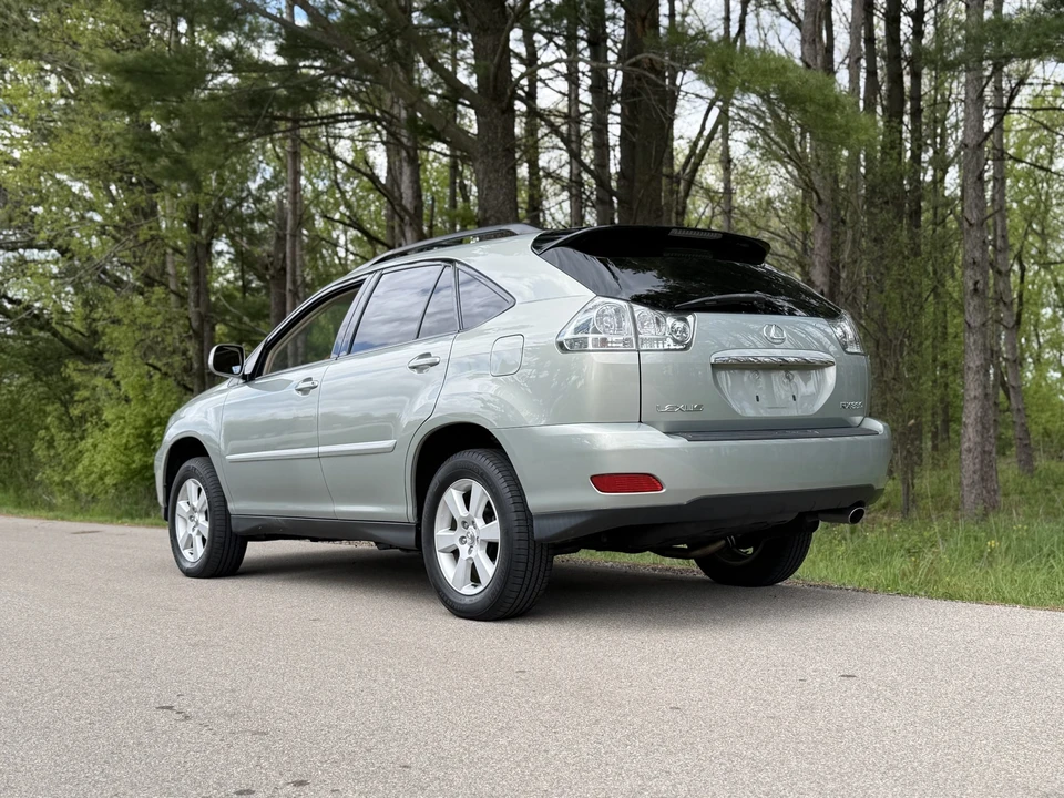 2004 Lexus RX 2nd Gen - Image 14 of 31
