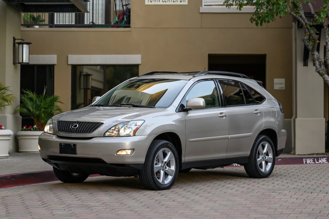 2004 Lexus RX 2nd Gen - Image 4 of 31