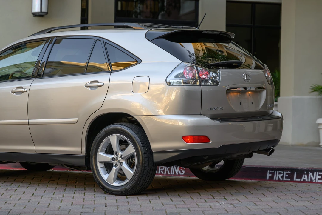 2004 Lexus RX 2nd Gen - Image 30 of 31