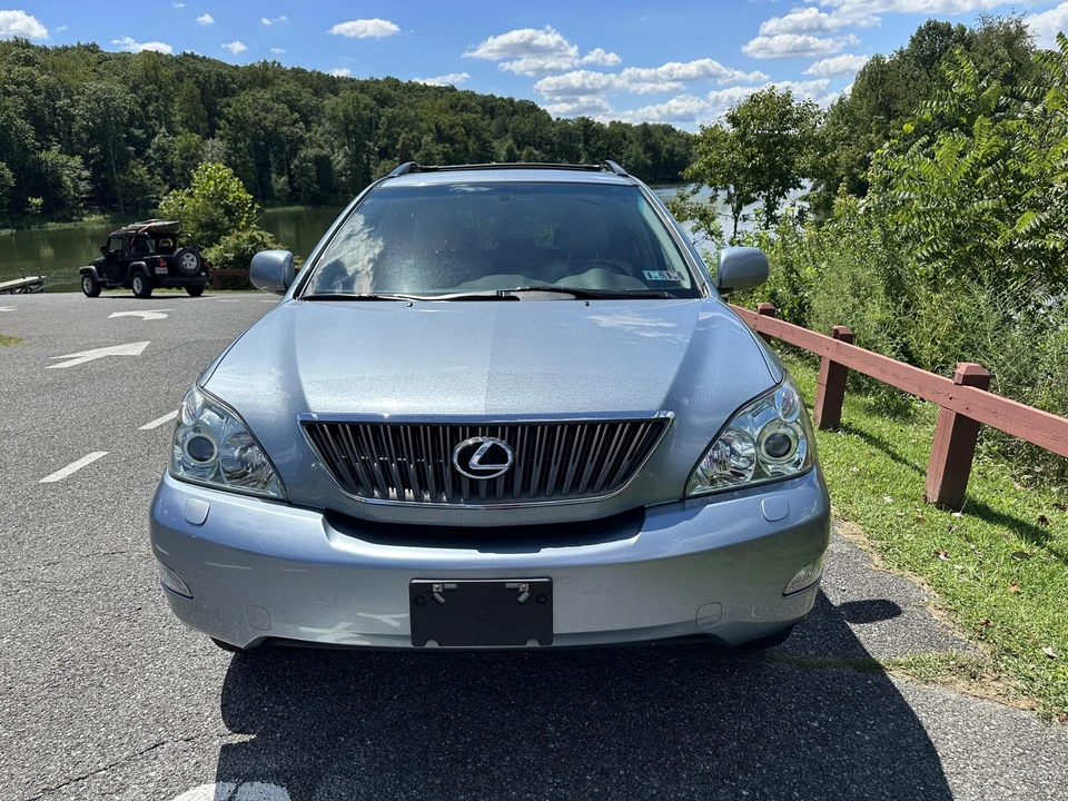 2004 Lexus RX 2nd Gen - Image 5 of 31