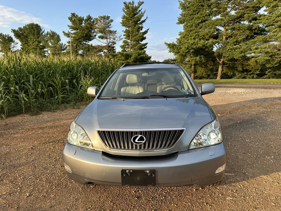 2004 Lexus RX 2nd Gen - Image 29 of 31