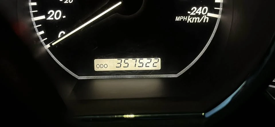 2004 Lexus RX 2nd Gen - Image 6 of 6