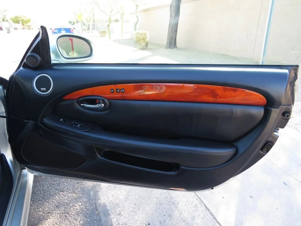 2004 Lexus SC430 - Image 20 of 20