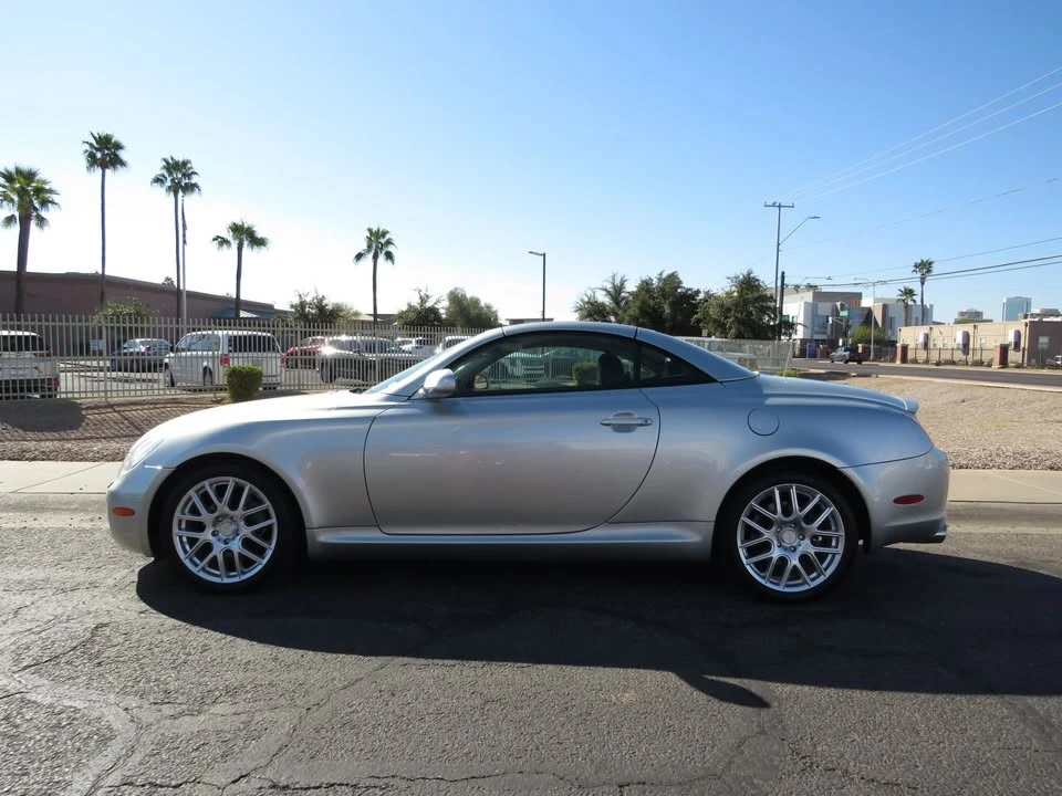 2004 Lexus SC430 - Image 2 of 20