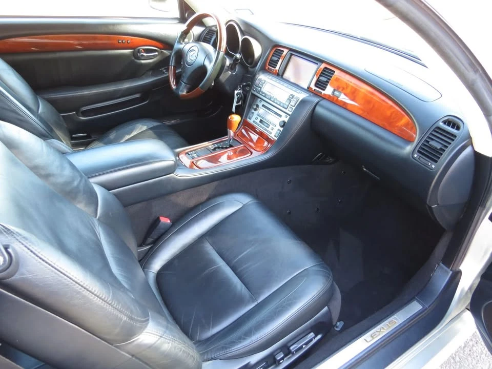 2004 Lexus SC430 - Image 17 of 20