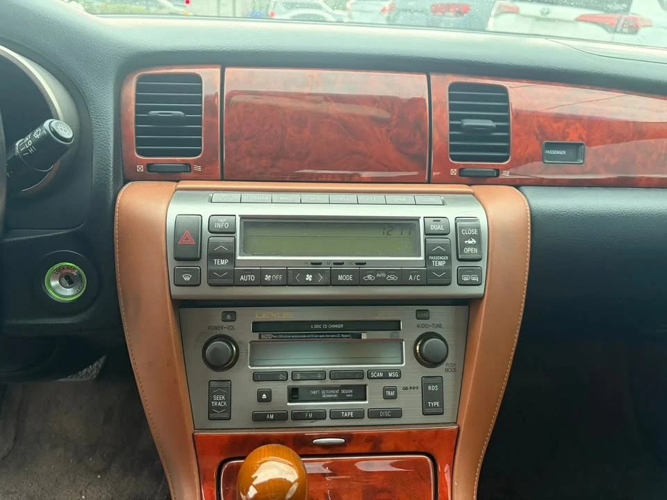 2004 Lexus SC430 - Image 16 of 16
