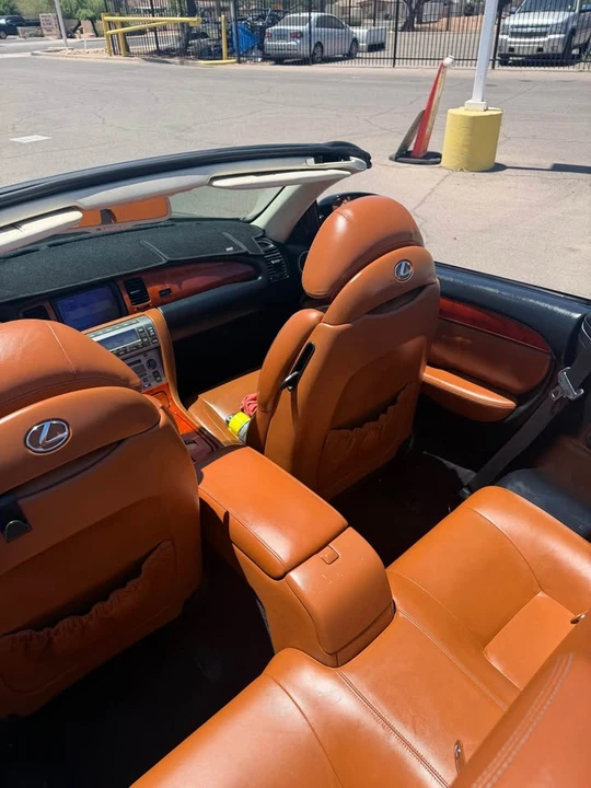 2004 Lexus SC430 - Image 10 of 10